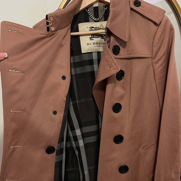 Burberry Limited Edition Trench - Picture 2 of 4